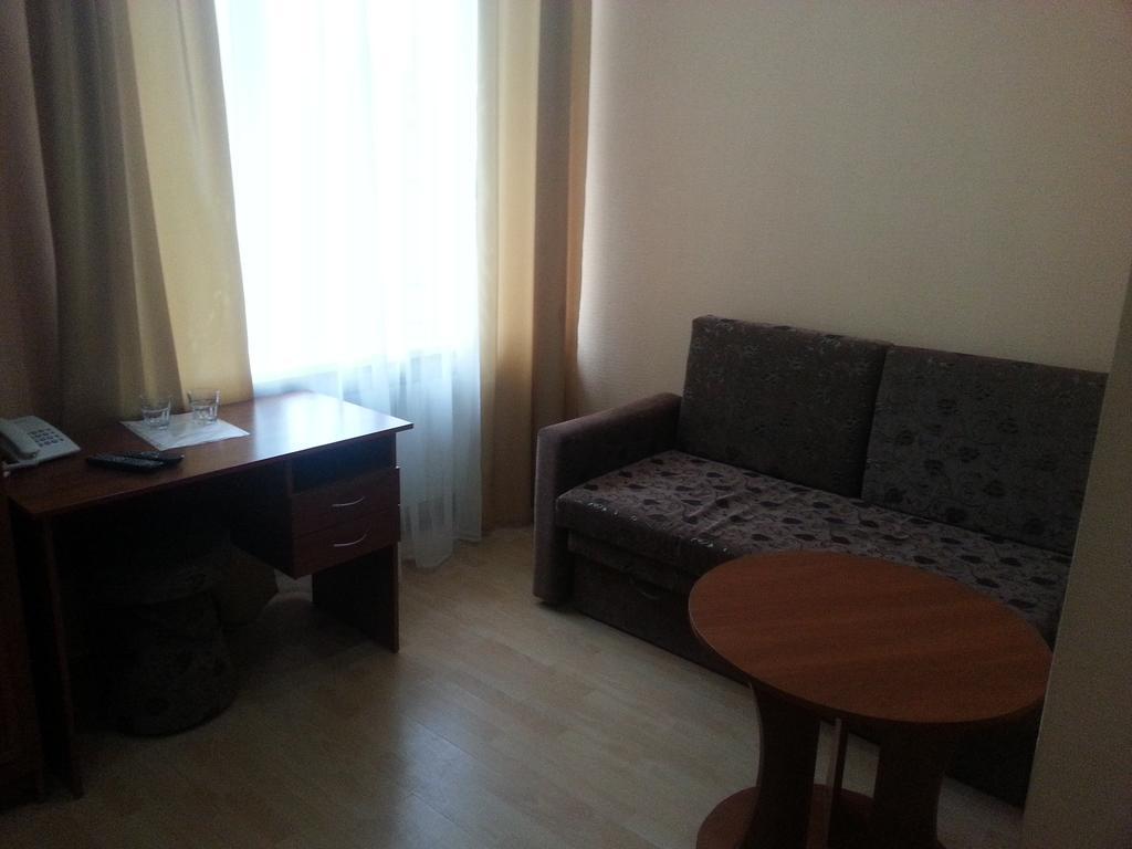 Adler Hotel Kyiv Room photo